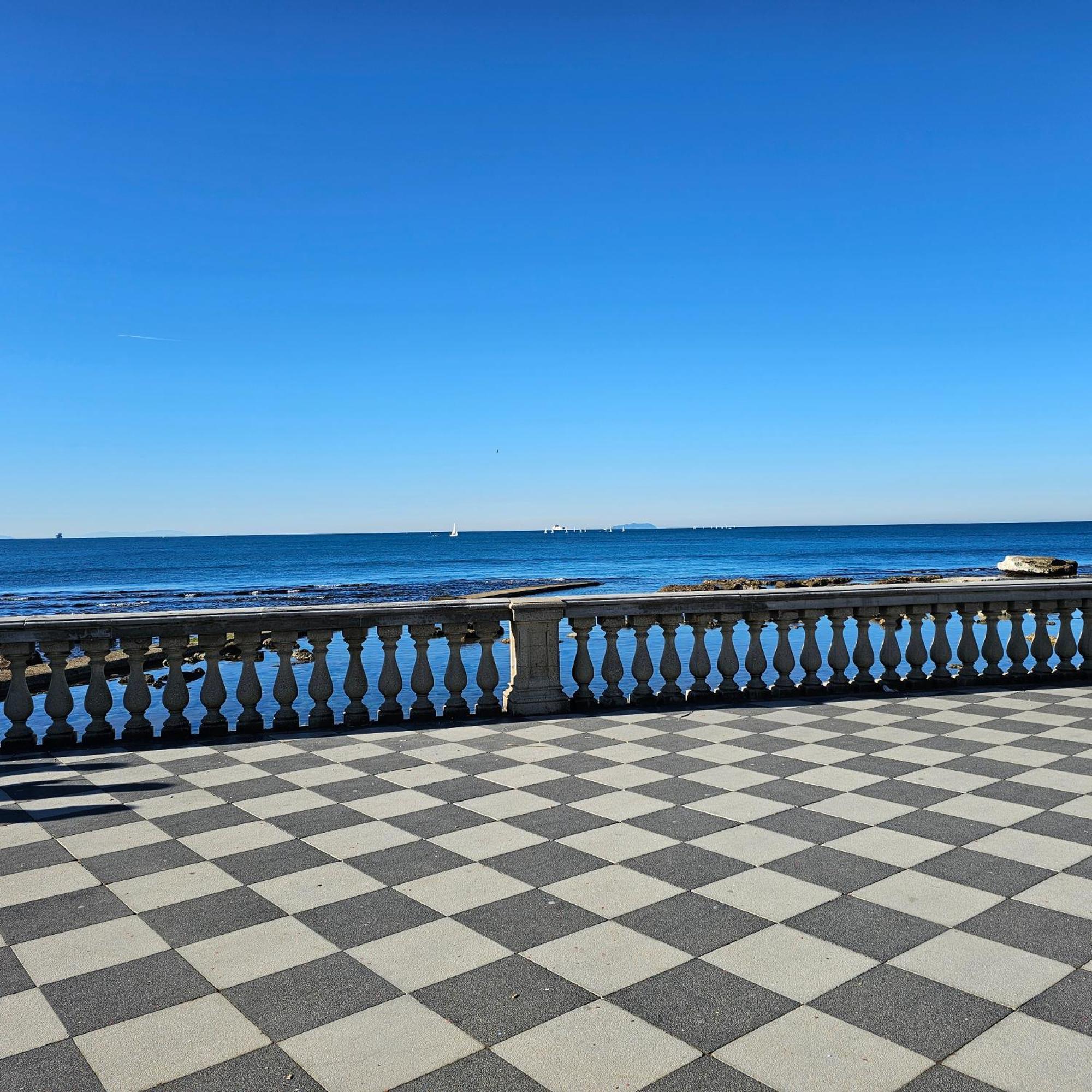 Apartamento Sunnyside Accademia Livorno Exterior foto